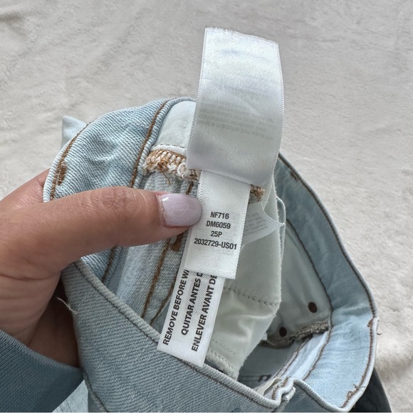 Madewell Petite Balloon Distressed Jeans in Baleberry Wash Size 25 Petite - Picture 12 of 12